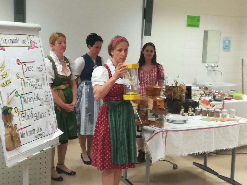 Waltraud Riegler © Waltraud Ungersböck Waltraud Riegler © Waltraud Ungersböck