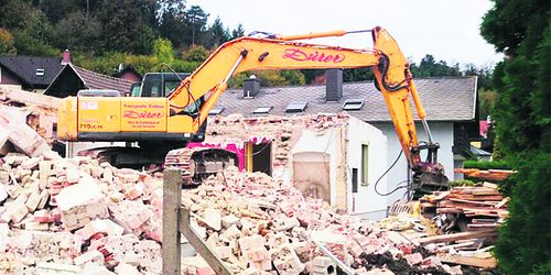 Abbruch Von Altgebauden Trennung Von Abfallen Landwirtschaftskammer Bauen