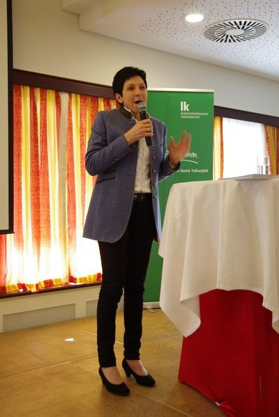 2020 Tag der Bäuerin im Gebiet Tullnerfeld-Klosterneuburg © Die Bäuerinnen. ... im Gebiet Tullnerfeld 2020 Tag der Bäuerin im Gebiet Tullnerfeld-Klosterneuburg © Die Bäuerinnen. ... im Gebiet Tullnerfeld