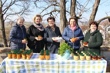 [1648476951144886.jpg]