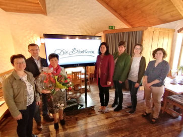 [1650308735039630.jpg]