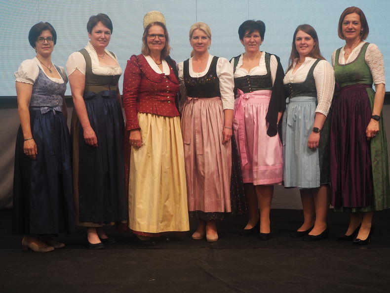 Bundesb.tag 3.jpg Bundesb.tag 3.jpg