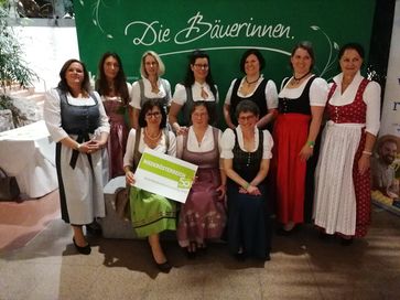 [1651063351157599.jpg]