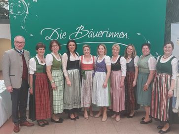 [1651126293458979.jpg]