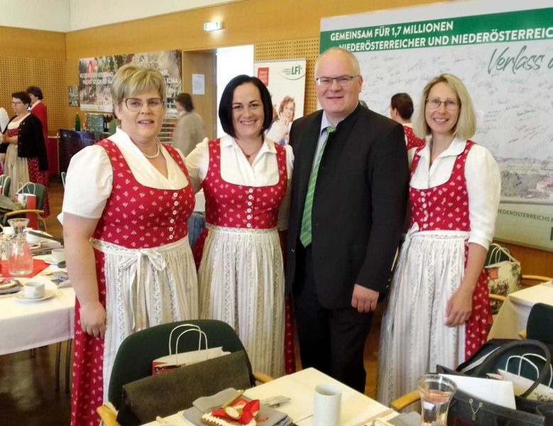 IMG-20220525-WA0041.jpg IMG-20220525-WA0041.jpg