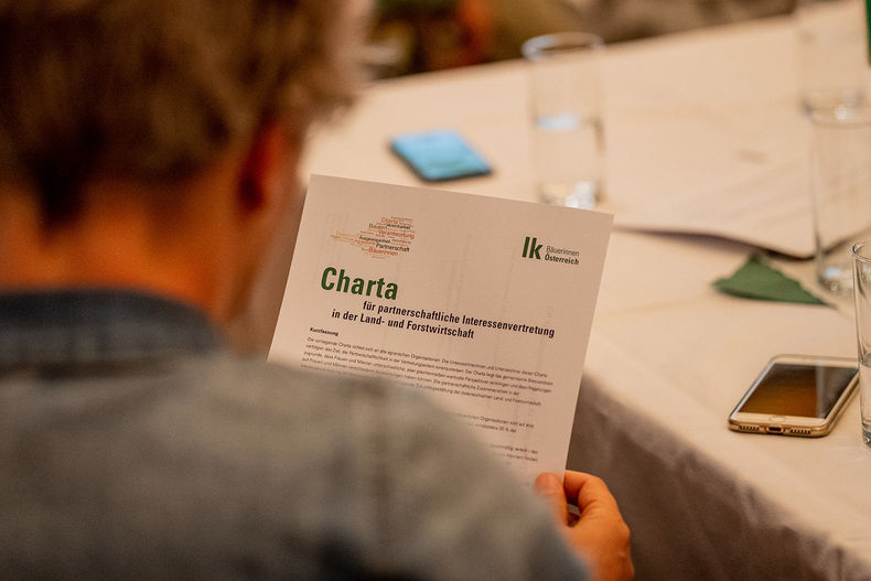 Charta-Unterzeichnung mit 30 agrarischen Vereinen ©&nbsp;LK NÖ/Georg Pomaßl