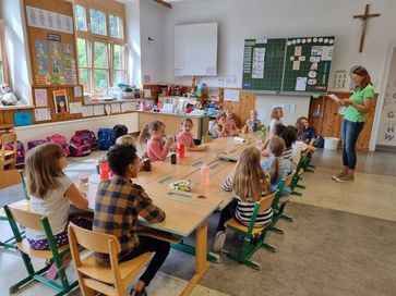 [1656139913891918.jpg]