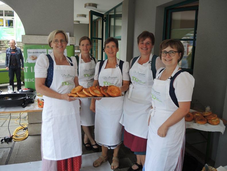 Bezirksfest SB 15.jpg