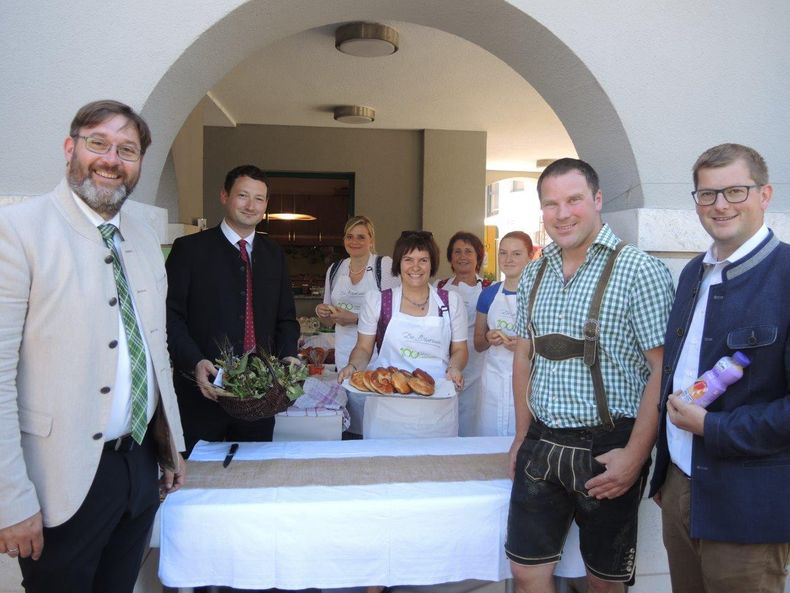 Bezirksfest SB 19.jpg