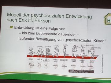 [1664803980939968.jpg]