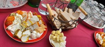 [1665941616784356.jpg]