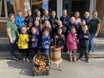 [1666861145804917.jpg]