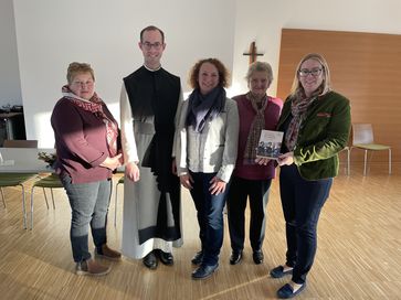 [1668586265659569.jpg]