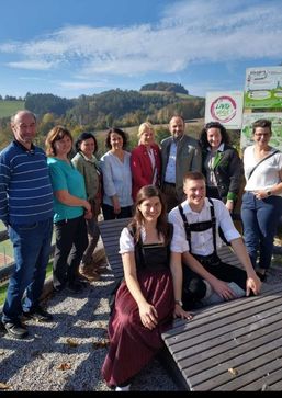 [1668587785823424.jpg]