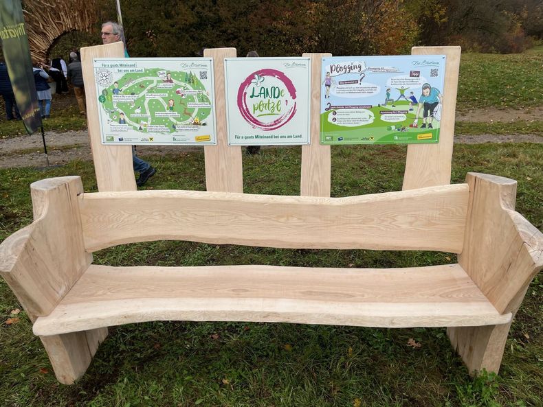 LP Hardegg 1.jpg LP Hardegg 1.jpg