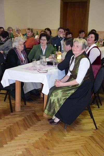 DSC 1199 Ehrengäste (683x1024).jpg