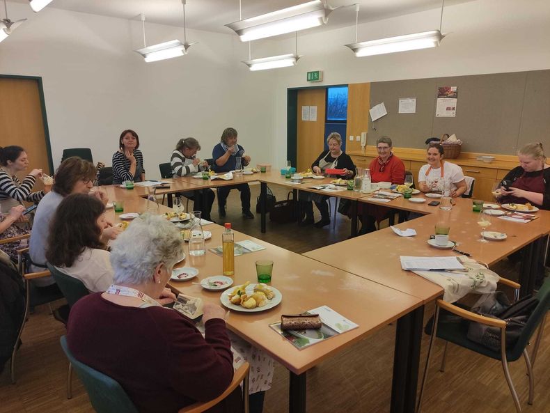 Phantasievolle Desserts - Petra Eder (2).jpg