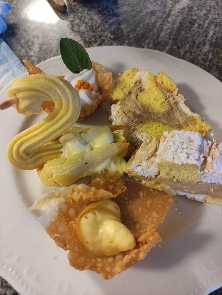 Phantasievolle Desserts - Petra Eder (6).jpg