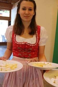 [1679409619961952.jpg]