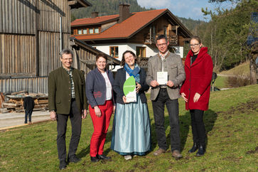 [1679688358148979.jpg]