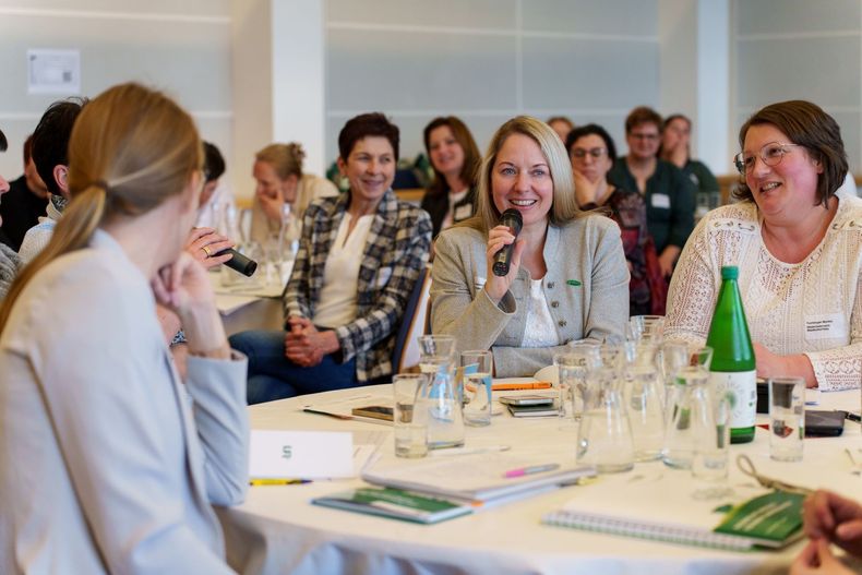 Bundestagung der Bezirksbäuerinnen im Schloß Seggau ©&nbsp;APA/OTS/fiedlerphoto