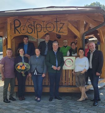 [1684843817478738.jpg]