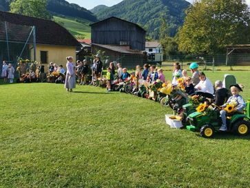 [1696228086213441.jpg]