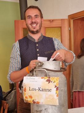 [1697631412746127.jpg]