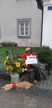 [169808571747114.jpg]