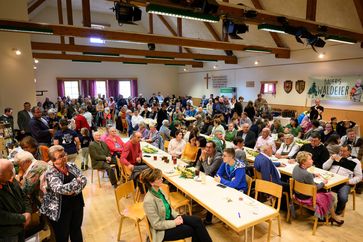 [1698139189218487.jpg]