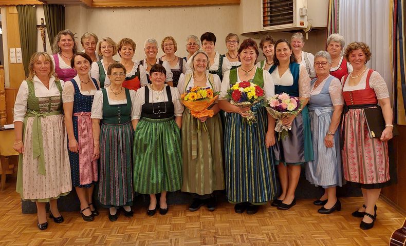 2023 Bunte Abend Tullnerfelder Bäuerinnen Chor
