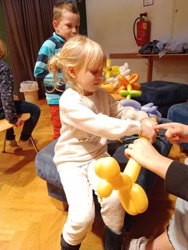 [1700987346234148.jpg]