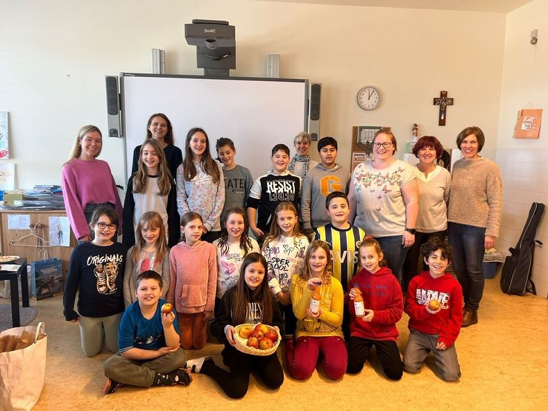 thumbnail PHOTO-2024-01-16-13-11-05.jpg thumbnail PHOTO-2024-01-16-13-11-05.jpg