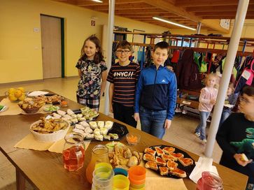 [1710791565130795.jpg]