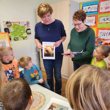 [1712176245832659.jpg]