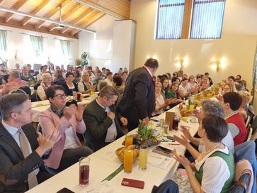 [1712950106746773.jpg]