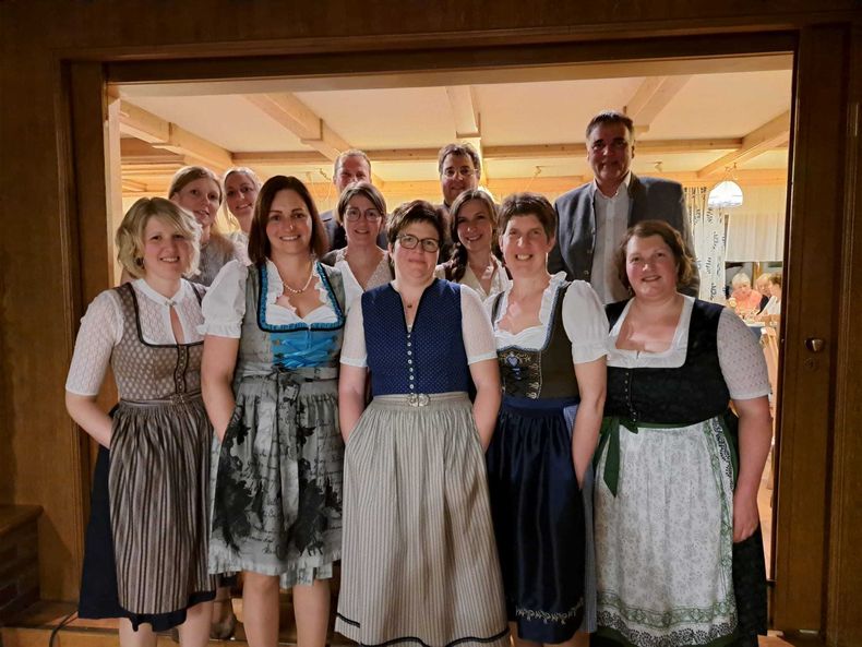 Bäuerinnen Sonntagberg.jpg