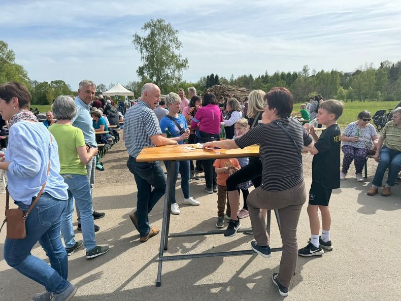 Aktivtag Wildbienen © Die Bäuerinnen im Bezirk Waidhofen/Thaya Aktivtag Wildbienen © Die Bäuerinnen im Bezirk Waidhofen/Thaya