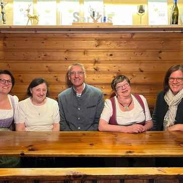 [1716749467387981.jpg]