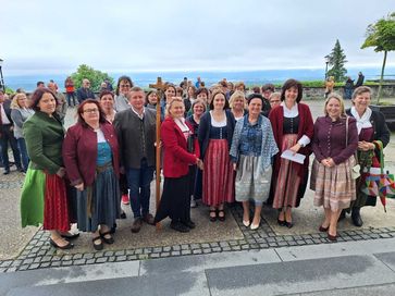 [171761475945741.jpg]