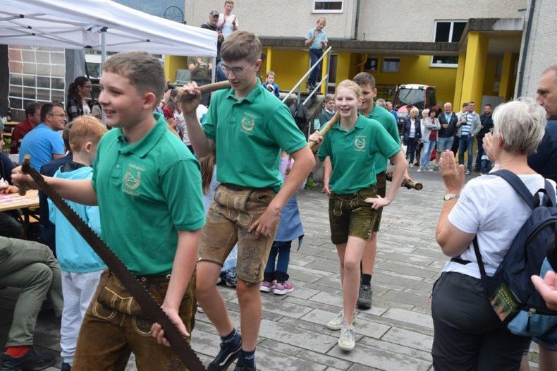 Kinderschuhplattler.jpg Kinderschuhplattler.jpg