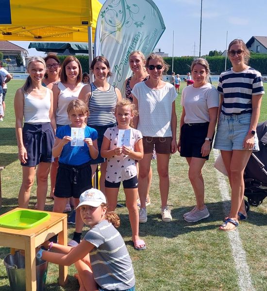 Bäuerinnen beim Ferienabschluss Bäuerinnen beim Ferienabschluss