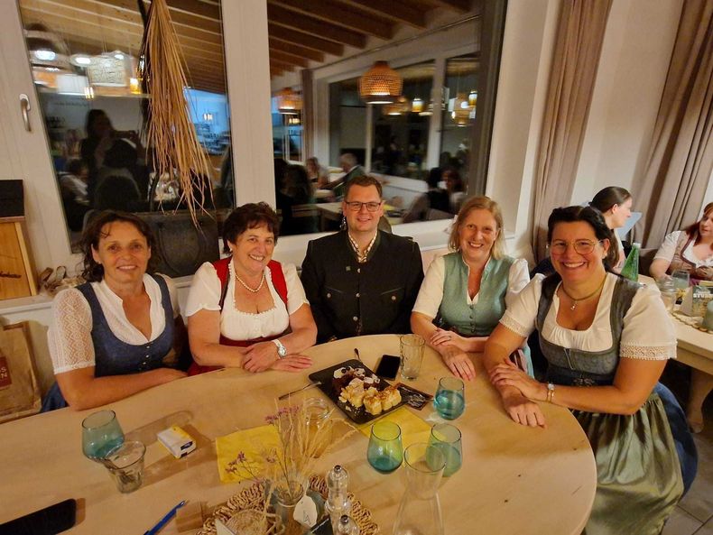 IMG-20241010-WA0089.jpg IMG-20241010-WA0089.jpg