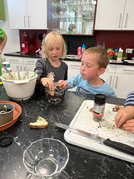 [1729066399183489.jpg]