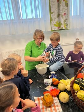 [1729066496564456.jpg]