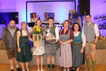 [1730036255683450.jpg]