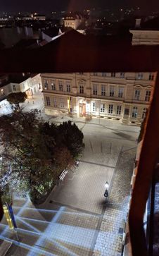 [1732047339914364.jpg]