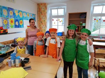 [1732115372650620.jpg]