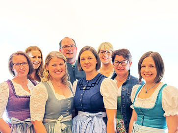 [1732275087672860.jpg]