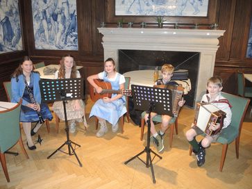 [1733995900233320.jpg]